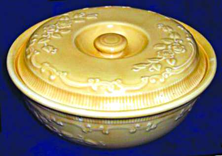 Oven Serve Yellow 1 Qt Round Covered Casserole