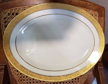 H782 14" Oval Serving Platter