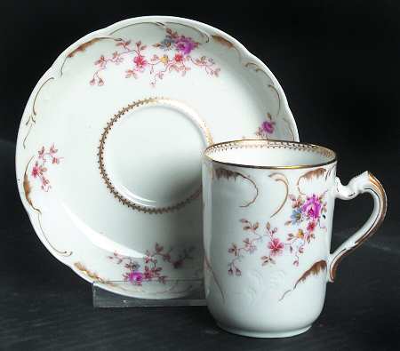 H866 Chocolate Cup & Saucer Set