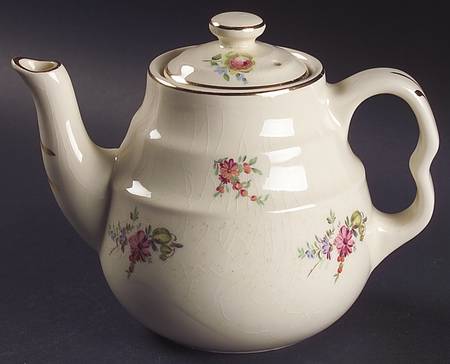Priscilla Teapot & Lid
