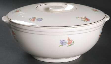 Priscilla Round Covered Vegetable