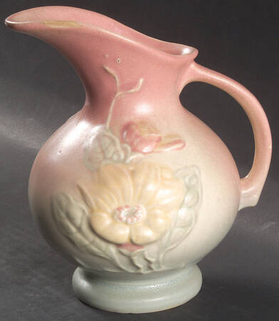 Magnolia (Matte) 7" Ewer