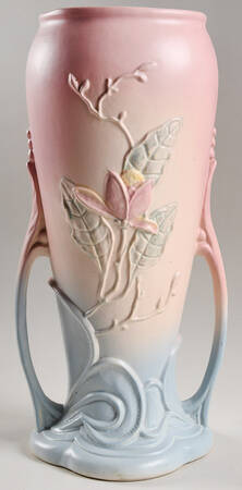 Magnolia (Matte) 15" Vase