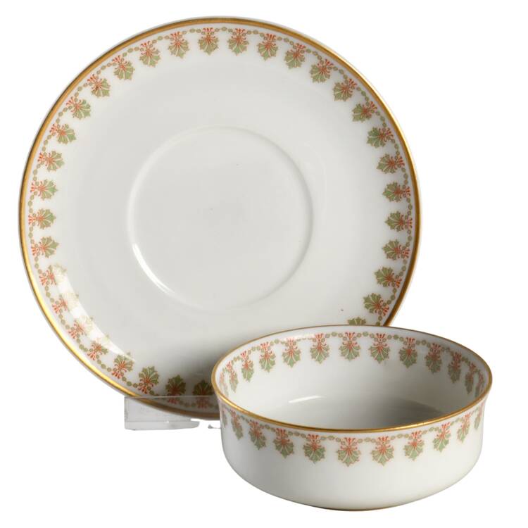 Schleiger 589 Ramekin & Saucer Set