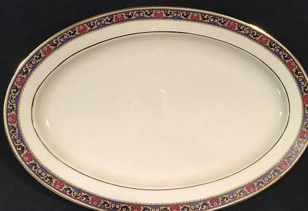 HUT664 12" Oval Serving Platter