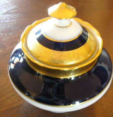 604682 Sugar Bowl & Lid