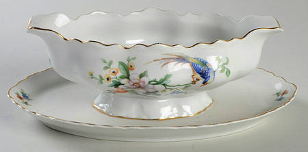 HC542 Gravy Boat with Attached Underplate