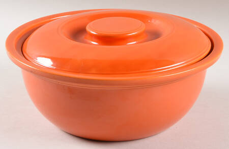 Fiesta Kitchen Kraft 1.25 Qt Round Covered Casserole by Homer Laughlin 