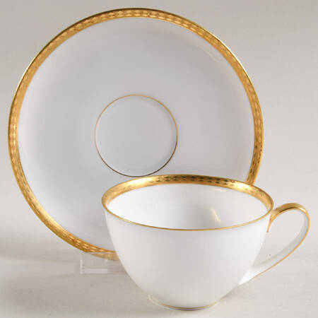 03229 Flat Cup & Saucer Set by Hutschenreuther