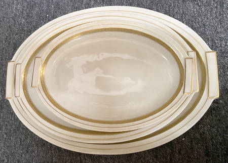 H836 11" Oval Serving Platter