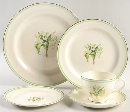 Lily of The Valley 5 Piece Place Setting
