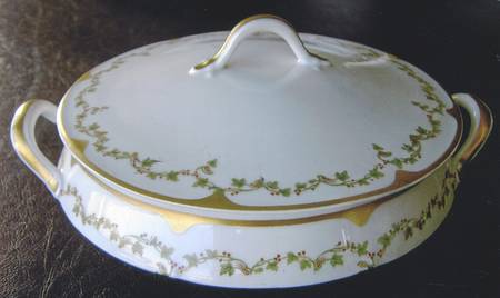 Schleiger 870 Round Covered Vegetable