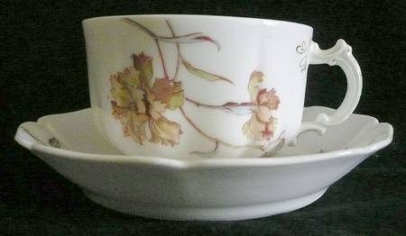 Schleiger 1154-5 Flat Cup & Saucer Set