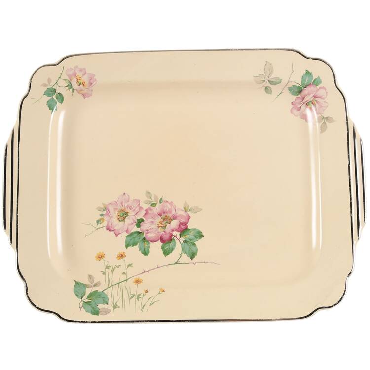 C33 (Platinum Trim) 11" Oval Serving Platter