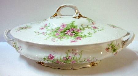 Schleiger 157a Oval Covered Vegetable