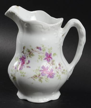 2916 16 Oz Pitcher