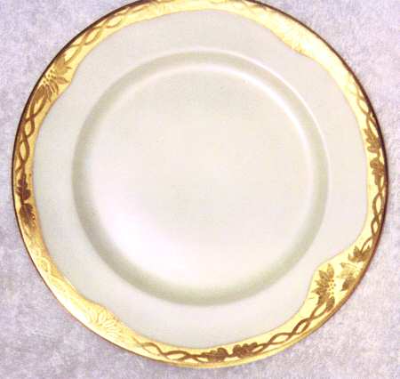 HUT693 Salad Plate