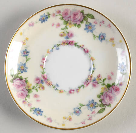 Parisiana Saucer