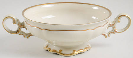 5810 Footed Cream Soup Bowl