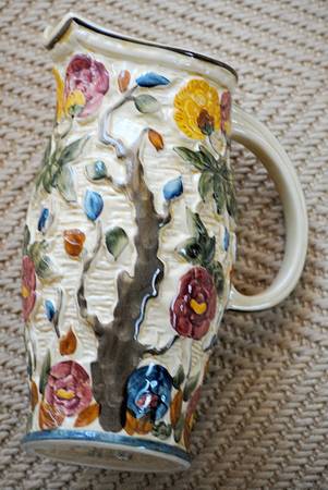 Indian Tree Pitcher