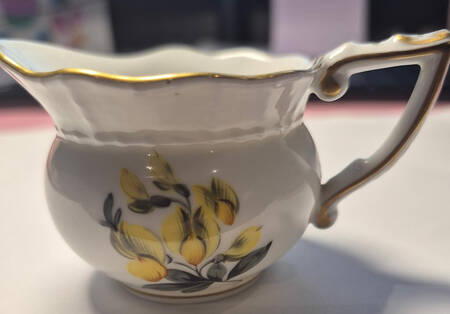 Fruits Necker Individual Creamer