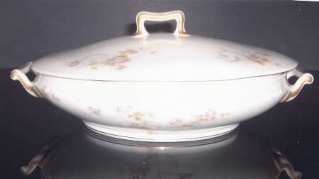 Schleiger 141-5 Oval Covered Vegetable