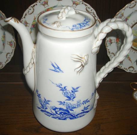 H937 Coffee Pot & Lid