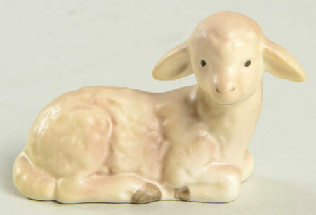 Nativity-Colored Tm8-Lamb - Boxed