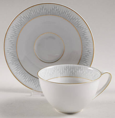 Flat Cup & Saucer Set