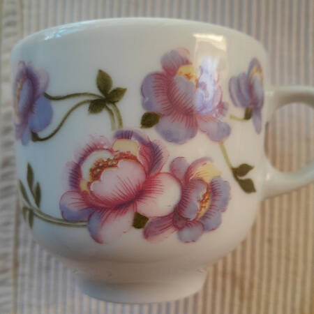 S-0398 Footed Cup