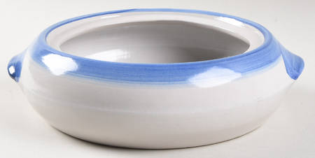 Christmas 1.75 Qt Round Covered Casserole No Lid