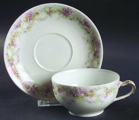 Schleiger 854 Flat Cup & Saucer Set