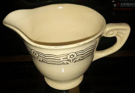 MW67 Creamer