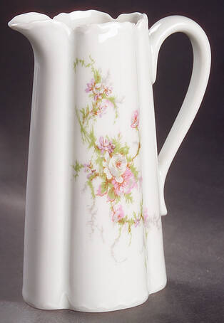 Rosalinde (France, No Trim) 8 Oz Jug