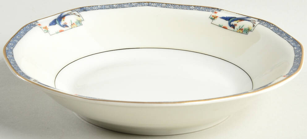 Calcutta (Cream Rim) Coupe Soup Bowl