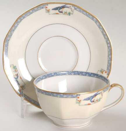 Calcutta (Cream Rim) Flat Cup & Saucer Set