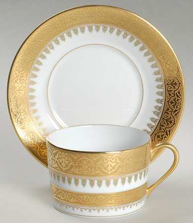 Matrah Flat Cup & Saucer Set