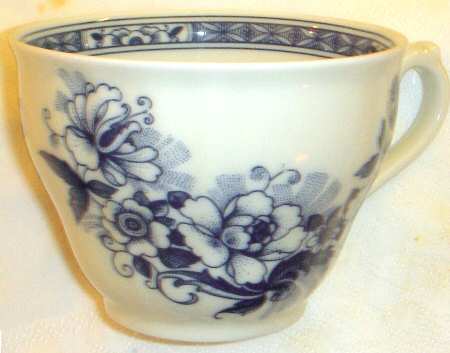 Blue Flowers Flat Cup