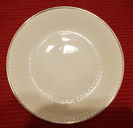 Elite Platinum Dinner Plate