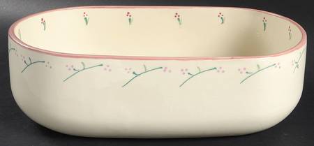 Trellis 13" Oval Baker