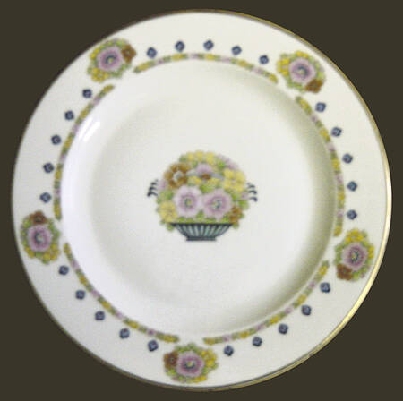 HUT747 Dinner Plate