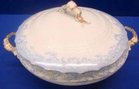 H1034 Tureen &  Lid