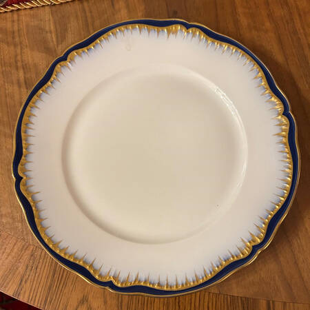 H1121 Dinner Plate
