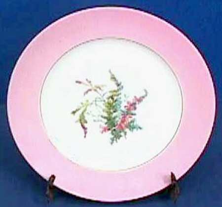 H1135 Luncheon Plate