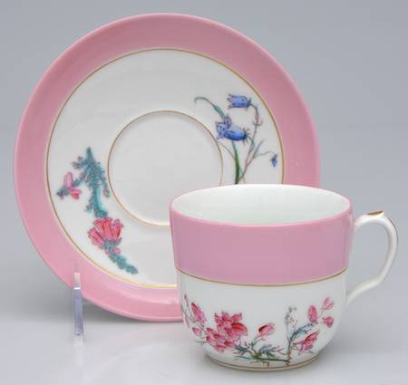 H1135 Flat Cup & Saucer Set