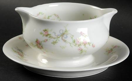 Schleiger 161B Gravy Boat with Attached Underplate