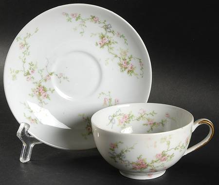 Schleiger 161B Flat Cup & Saucer Set
