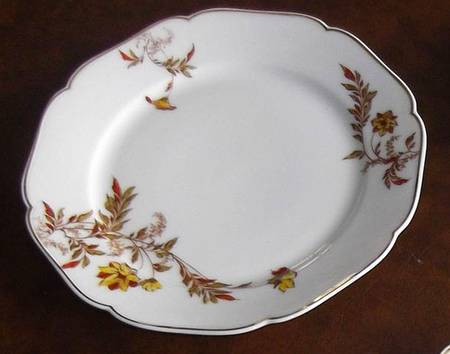 H1098 Salad Plate
