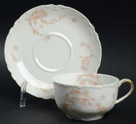 Schleiger 247-2 Flat Cup & Saucer Set