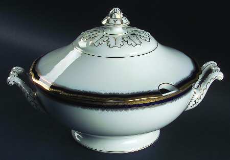 618655 Tureen &  Lid